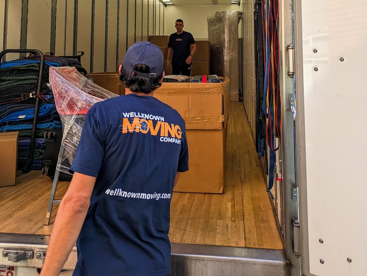 WellKnown Moving Company: Your Trusted Philadelphia to Worcester Movers