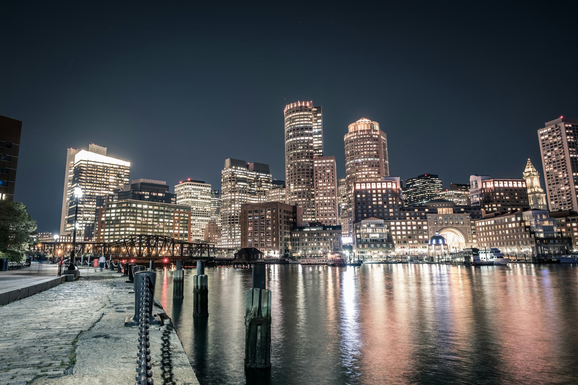 How Much Do Movers Cost in Boston in 2026