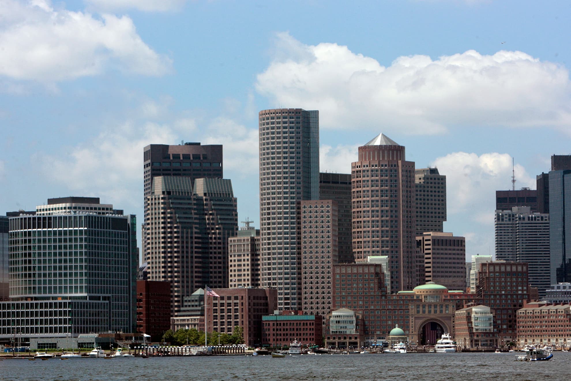 How Much to Tip Movers in Boston in 2026