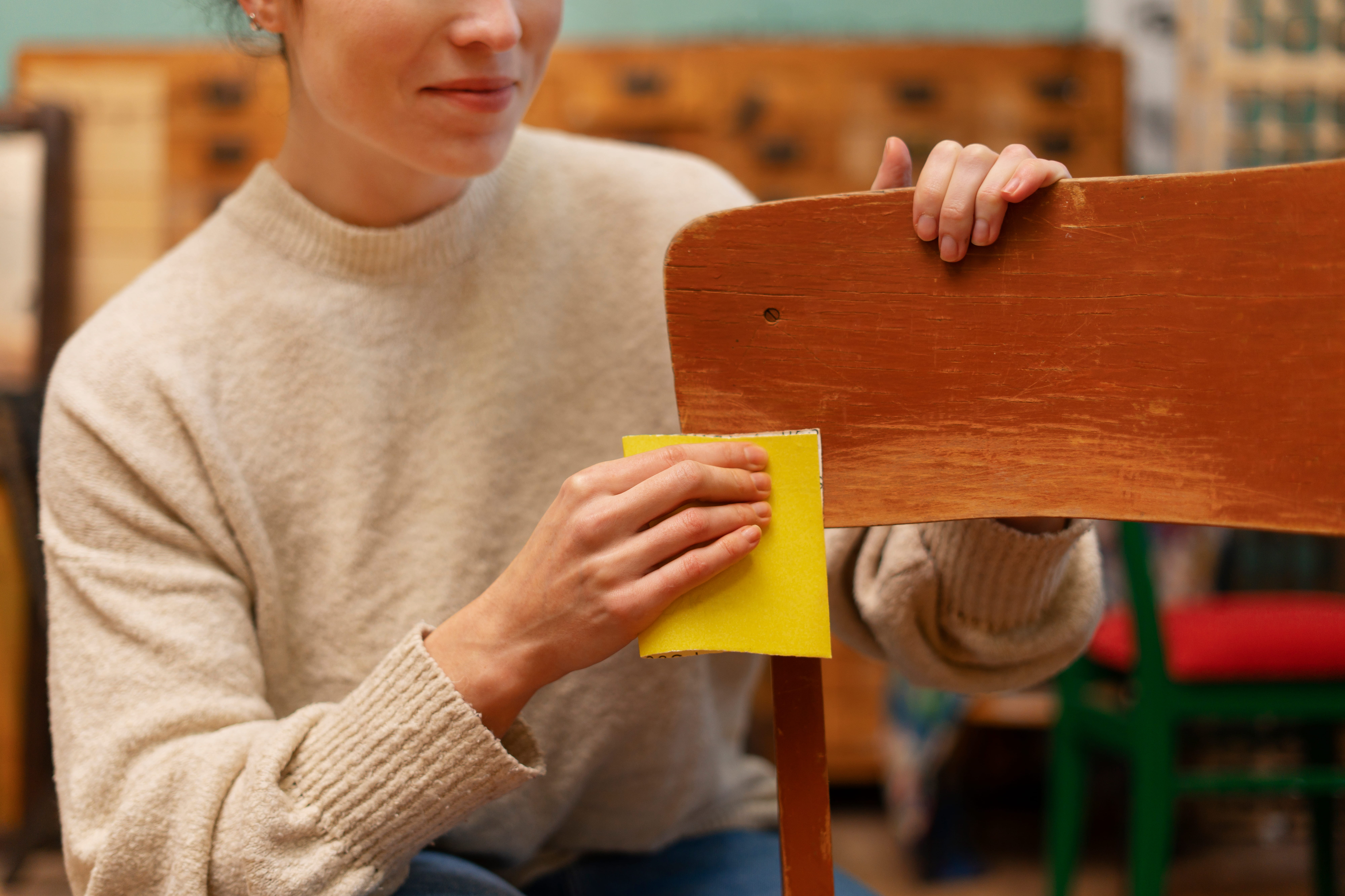 How to Label Furniture Parts for Reassembly During a Move