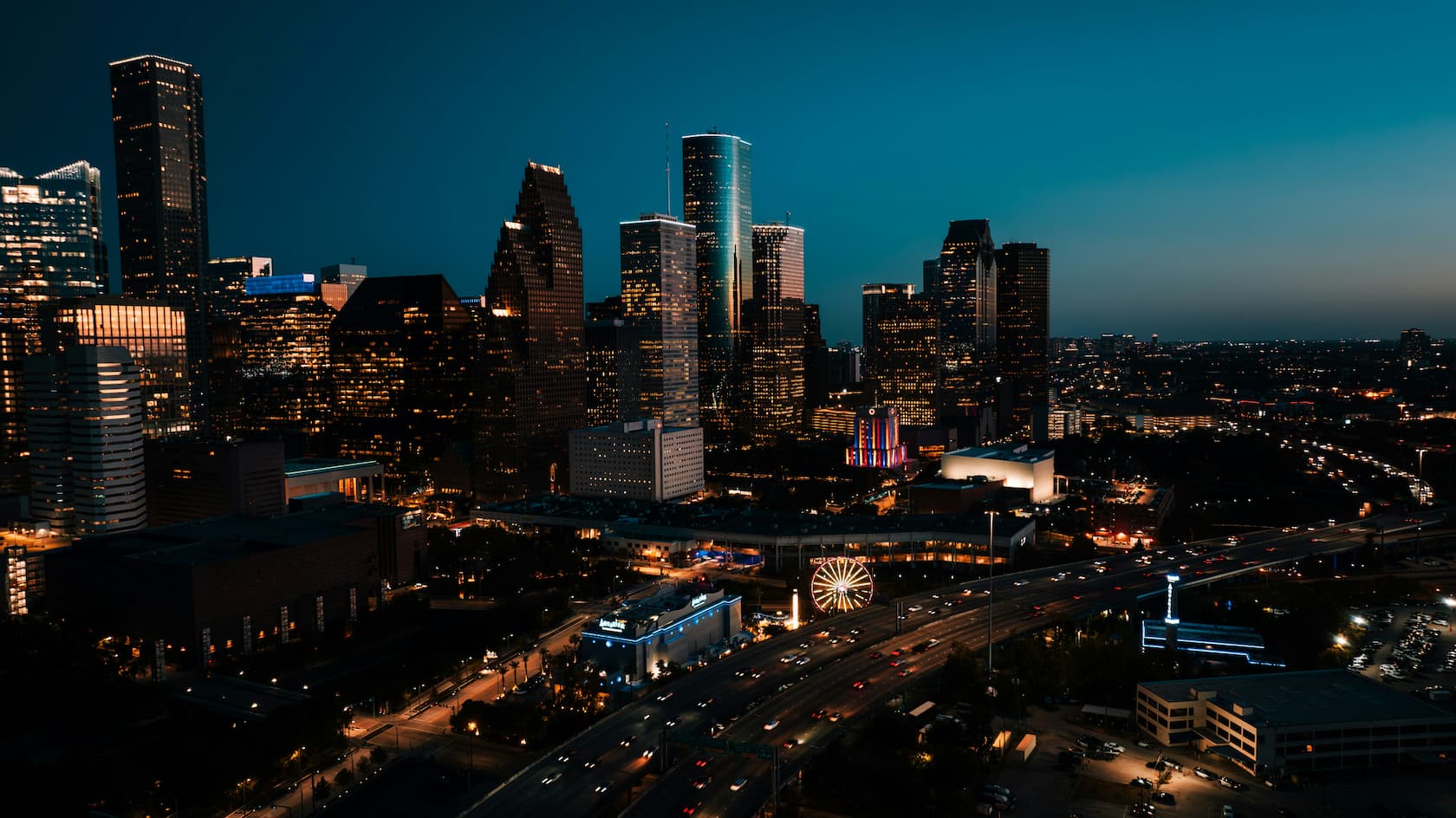 Cheapest Day to Hire Movers in Houston