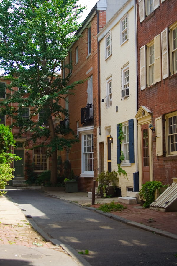Historic rowhomes in Society Hill Philadelphia